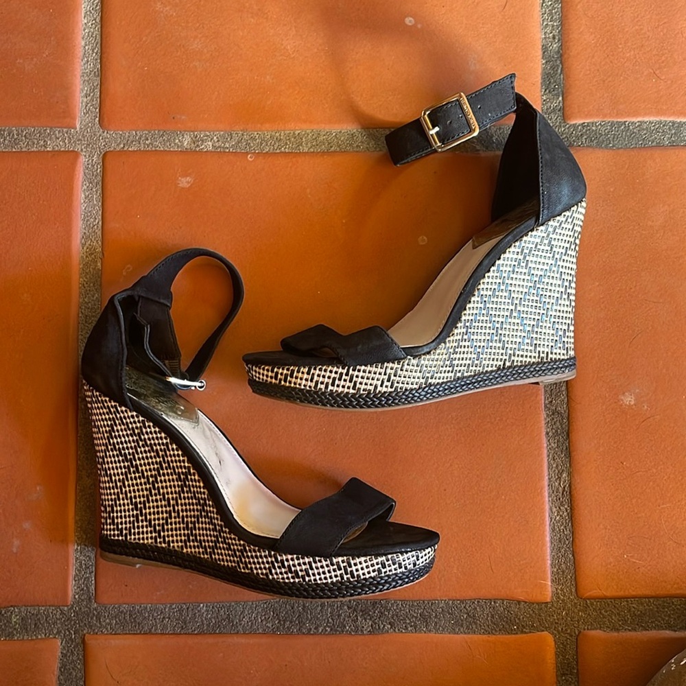 Vince Camino Sandal Wedges size 7 1/2